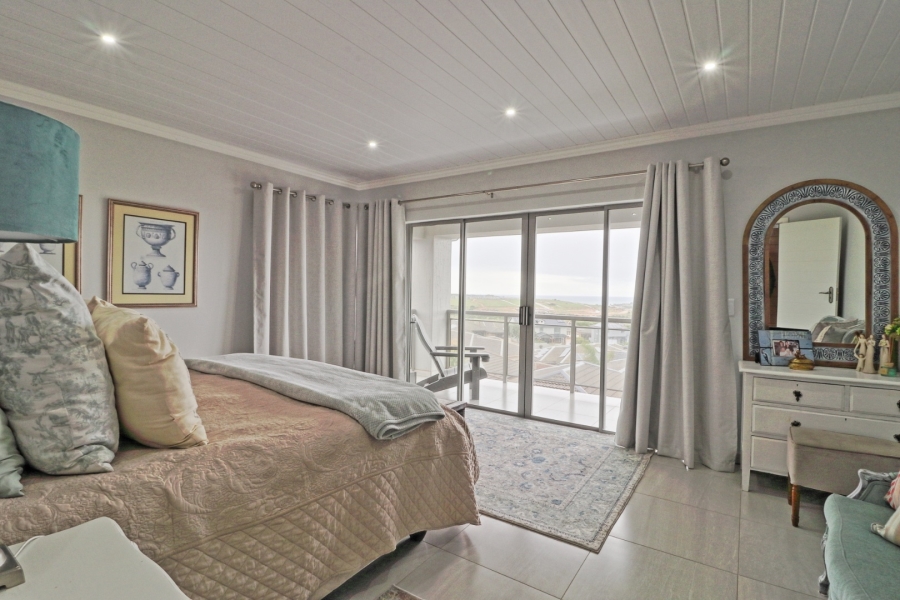4 Bedroom Property for Sale in Monte Christo Western Cape